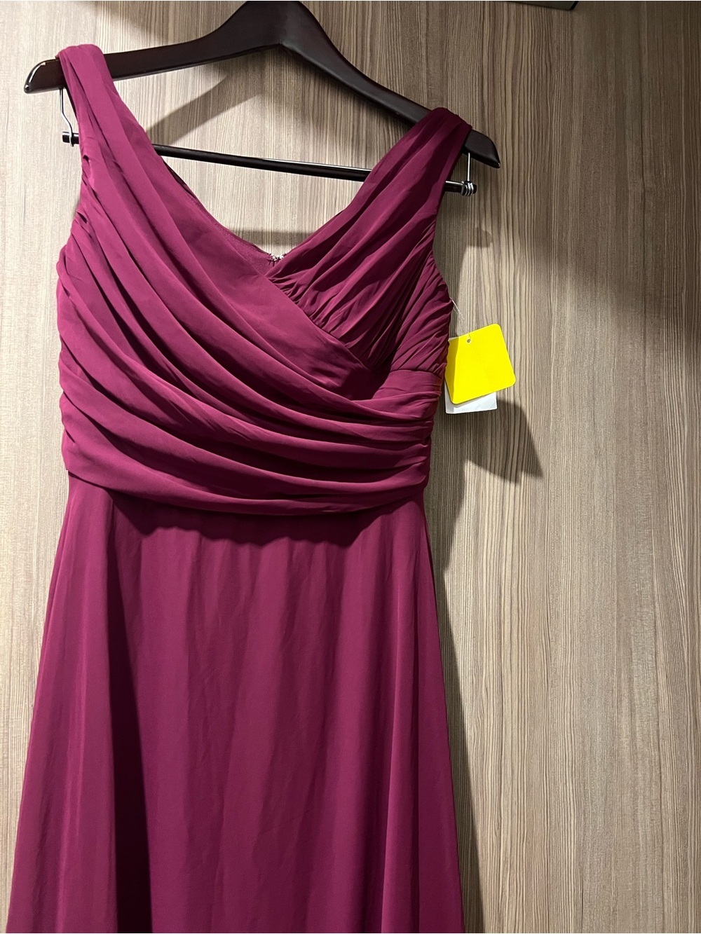 After Six Ruby Ruched Chiffon Formal Gown Size 10 - Picture 4 of 7